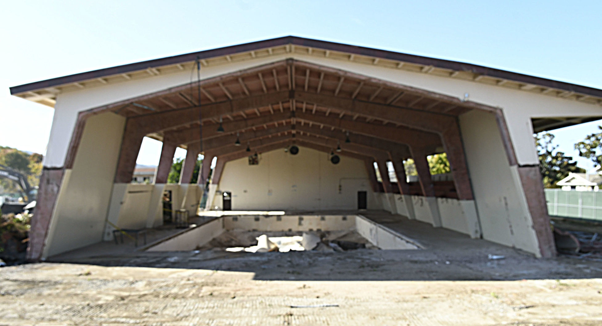 112219 Lompoc pool demolition 07.jpg